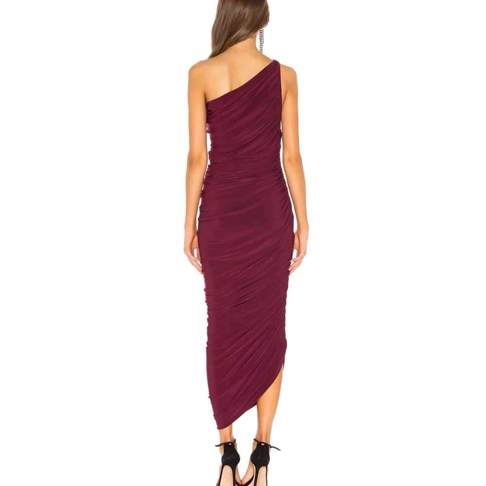 Revolve Norma Kamali Diana Gown in plum - Picture 3 of 3